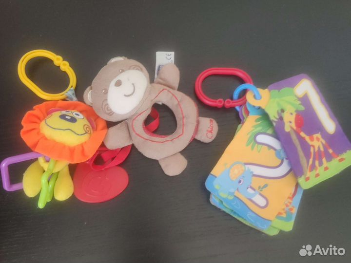 Игрушки для малышей пакетом