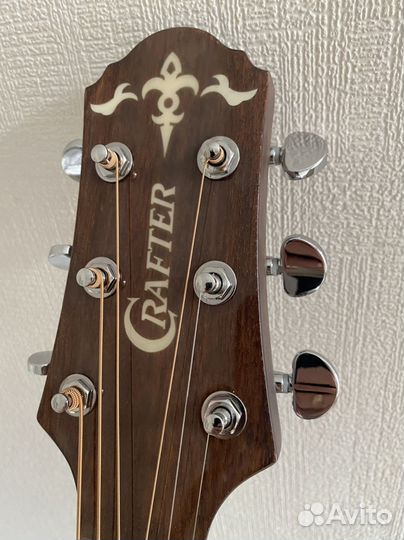 Акустическая гитара Crafter D8