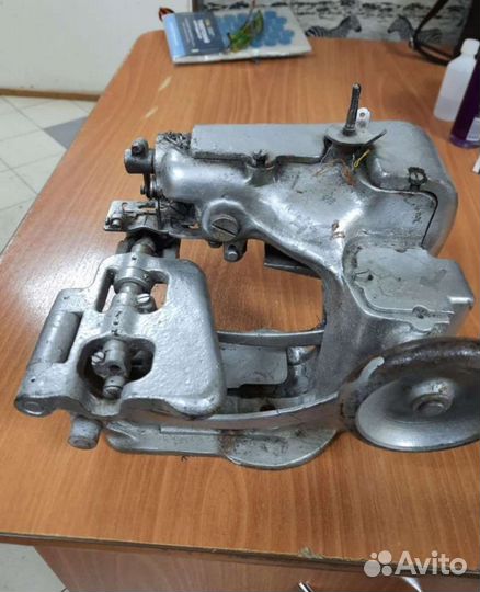 Швейная машина бу