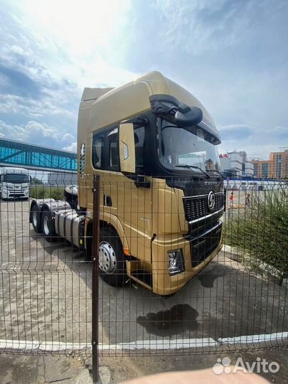 Shacman (Shaanxi) SX42566V324, 2023