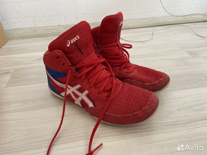 Борцовки asics 38 размер б/у