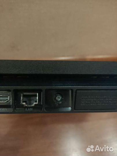 Sony playstation 4 slim (500gb ssd)