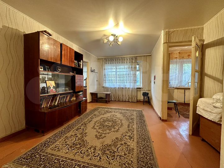 2-к. квартира, 44 м², 1/5 эт.