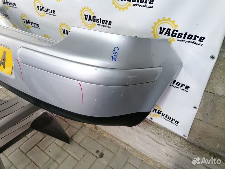 Бампер задний Volkswagen Golf 4