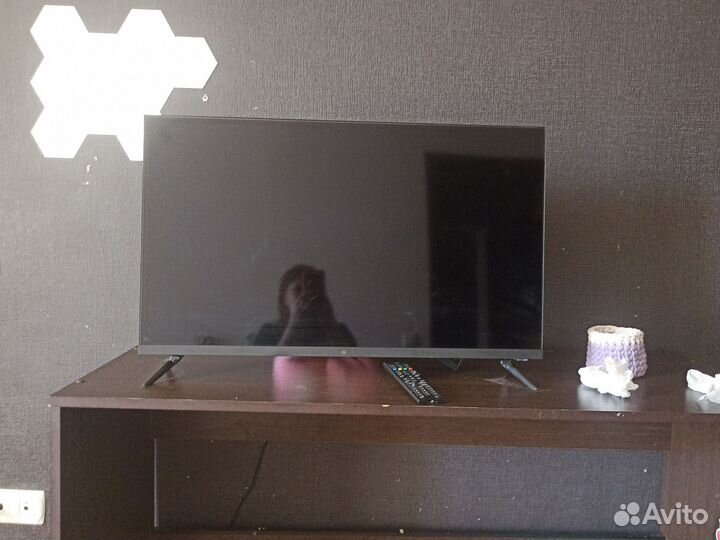 Телевизор SMART tv 32