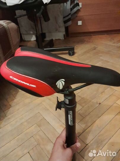 Велосипедное седло