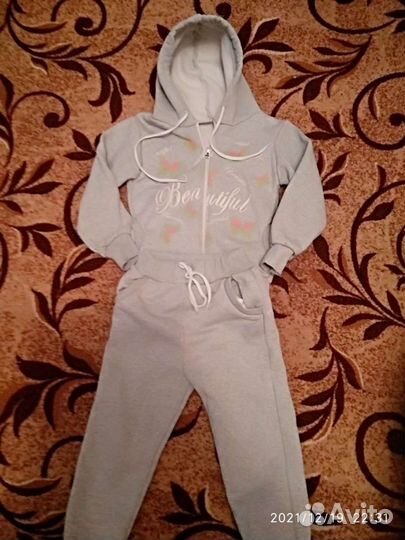 Спортивный костюм