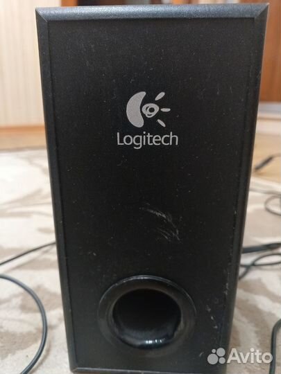 Компьютерные колонки с сабвуфером Logitech