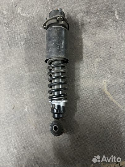 Амортизатор кабины задний Scania 2074003