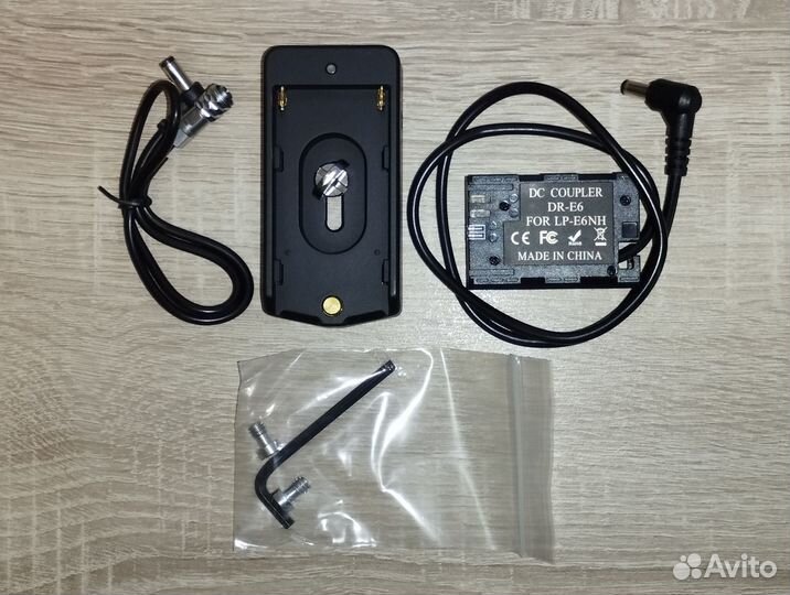 Адаптер питания Smallrig для Bmpcc 4K и Canon R