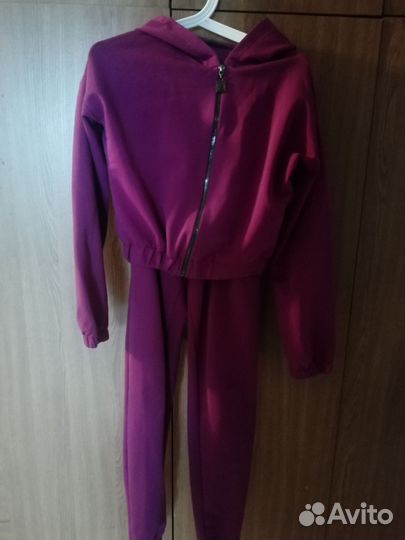 Спортивный костюм женский 42 44