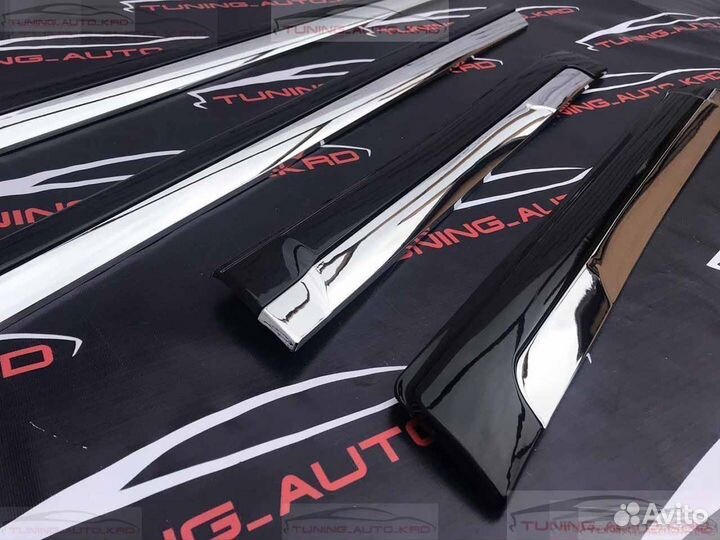 Молдинги дверей Toyota Land Cruiser Prado 150 G944