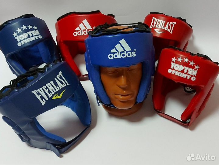 Боксерский шлем