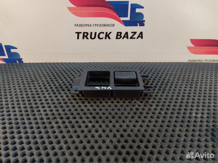 Блок кнопок Volvo FH