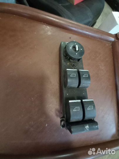 Блок стеклоподьемников Ford Focus 2 2008