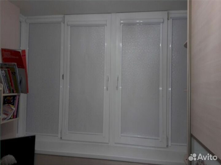 Рулонная штора на окно