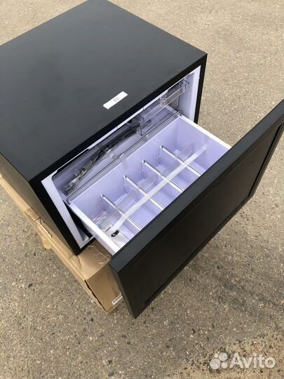 Холодильник минибар Indel B KD50 Drawer