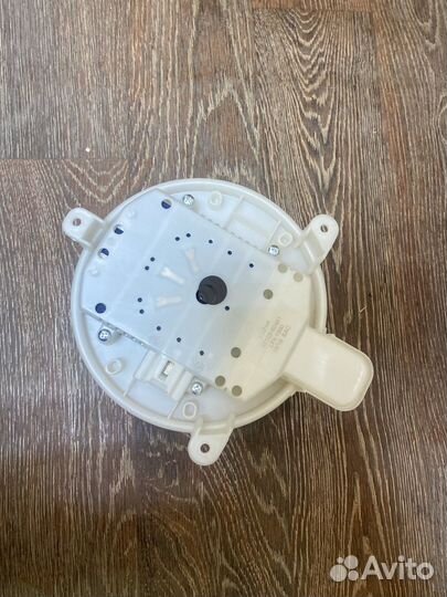 Моторчик печки Toyota Lexus