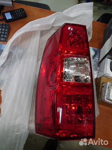 25934723/22837837 tahoe/yukon фонарь задний левый