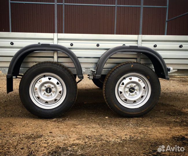 Двухосный прицеп для строй материалов и др. грузов