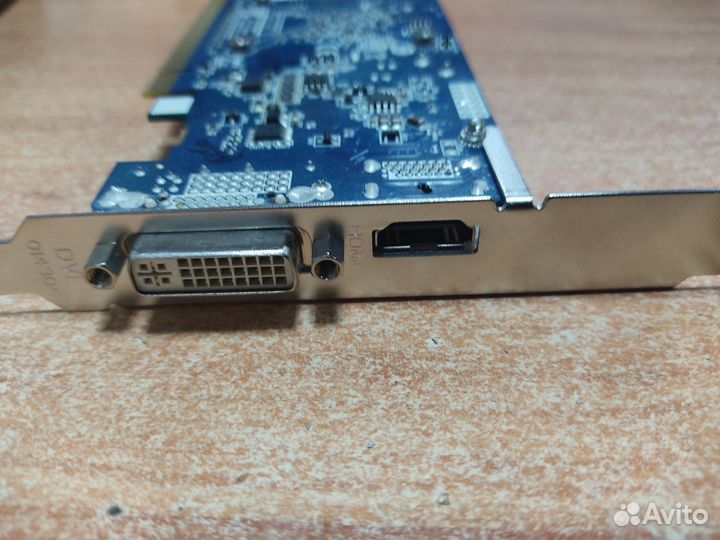 Видеокарта Radeon HD6450 (512Mb - DDR3)