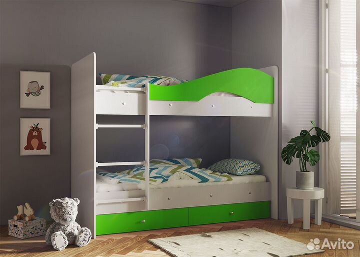 Детская двухярусная кровать