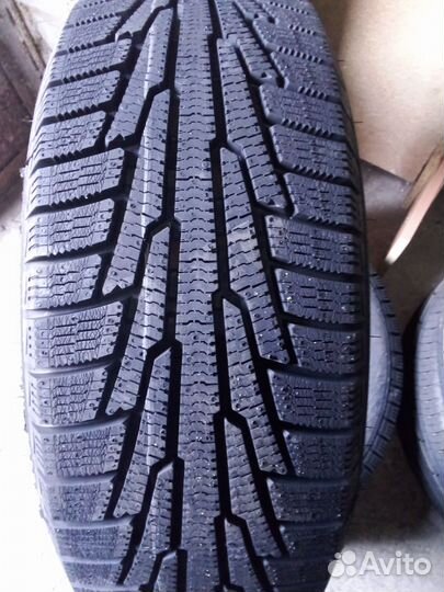 Ikon Tyres Nordman RS2 215/55 R17 98R