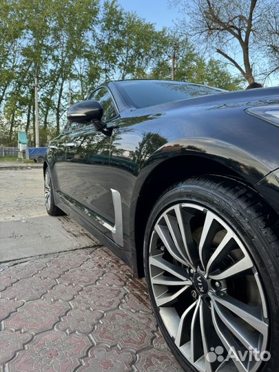 Kia Stinger 2.0 AT, 2019, 128 000 км