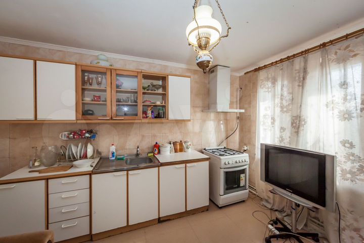 Дом 250,9 м² на участке 12 сот.