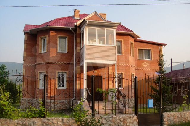Коттеджи в красноярске продажа с фото Коттедж 300 м² на участке 14 сот. на продажу в Красноярске Купить дом в Краснояр