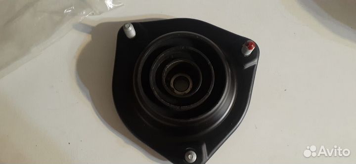 546103X200 Опора переднего амортизатора верхняя