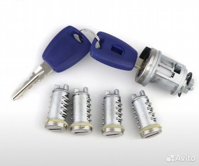 Комплект личинок замков Fiat Doblo, Punto, Panda