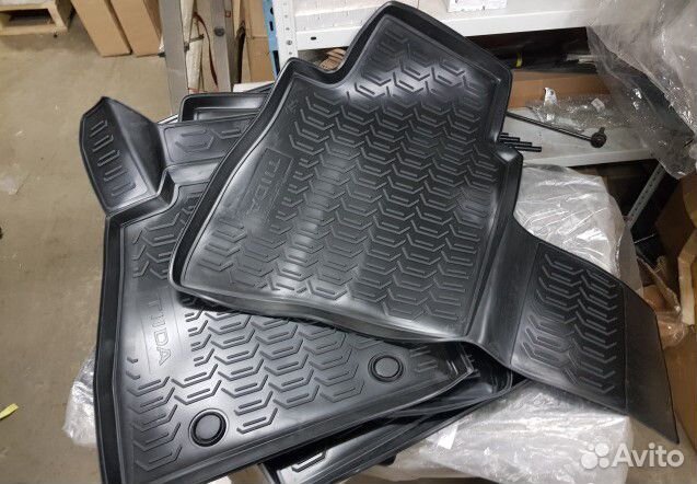 Коврики салона Nissan Tiida C13 999RMC13BL