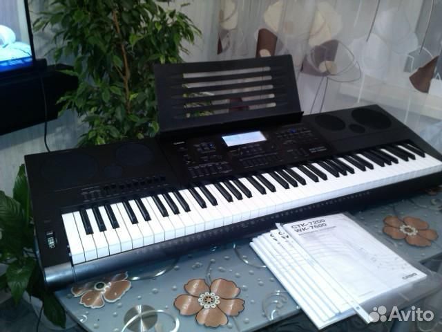 Синтезатор Casio 76 клавиш (Комплект)