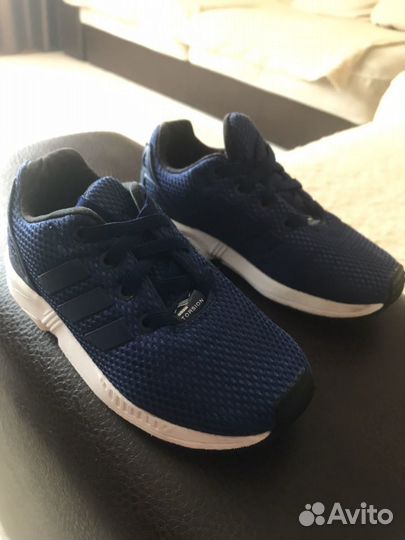 Кроссовки Адидас