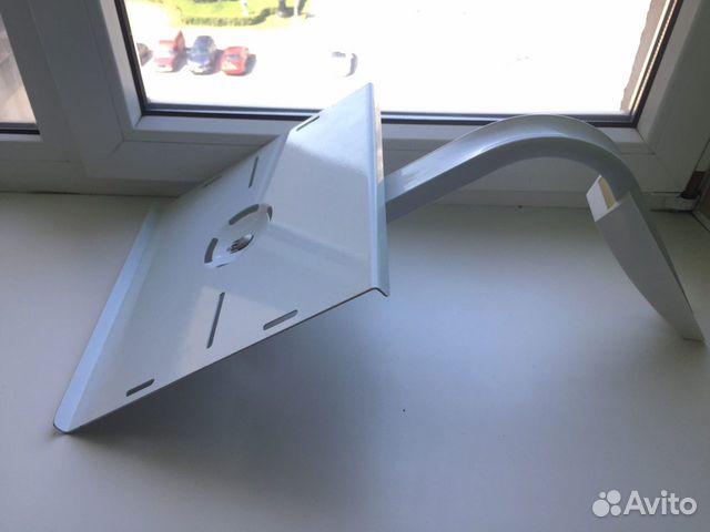 Полка навесная для телевизора