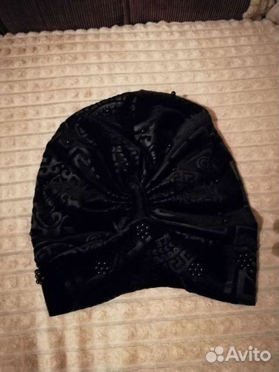 Женская шапка