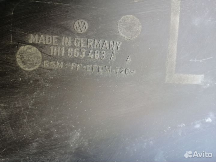 Накладка передней стойки для VW Golf III/Vento