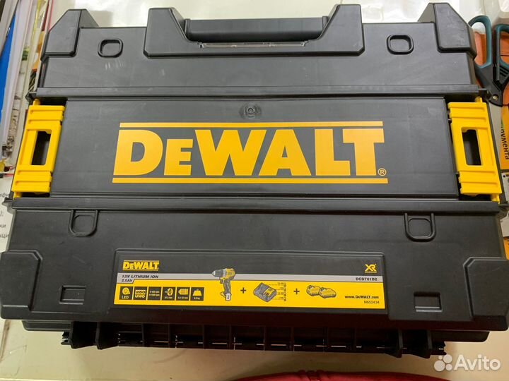 Дрель-шуруповерт dewalt DCD701D2 (12в)