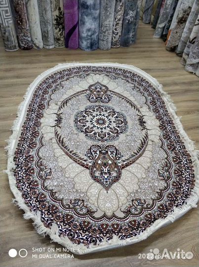 Ковер классический овальный