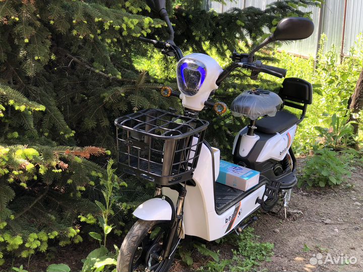 Электроскутер новый 450W
