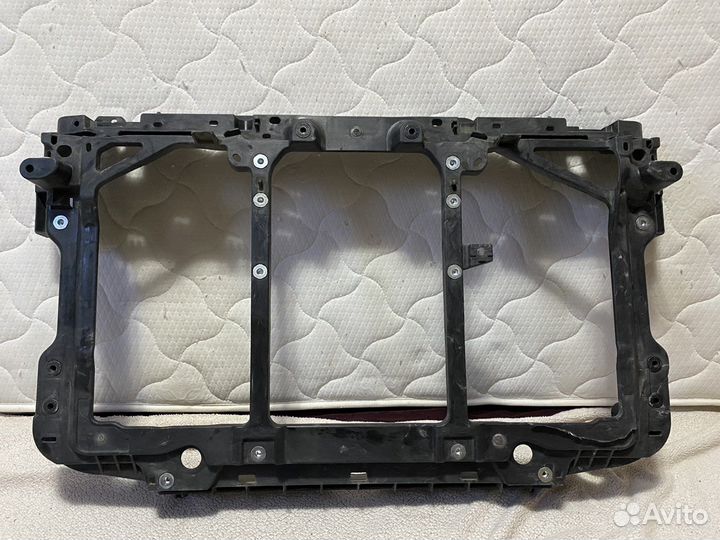 Передняя панель (телевизор) Mazda 6 2018-2023