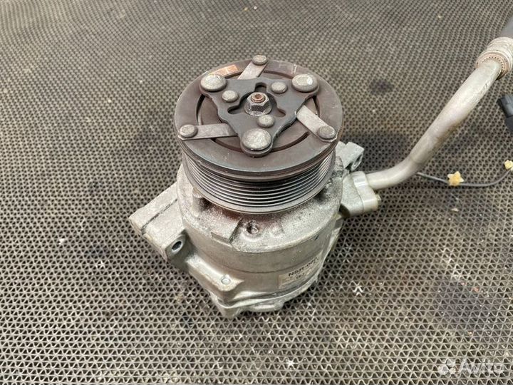 Компрессор кондиционера Honda Civic 4D R18