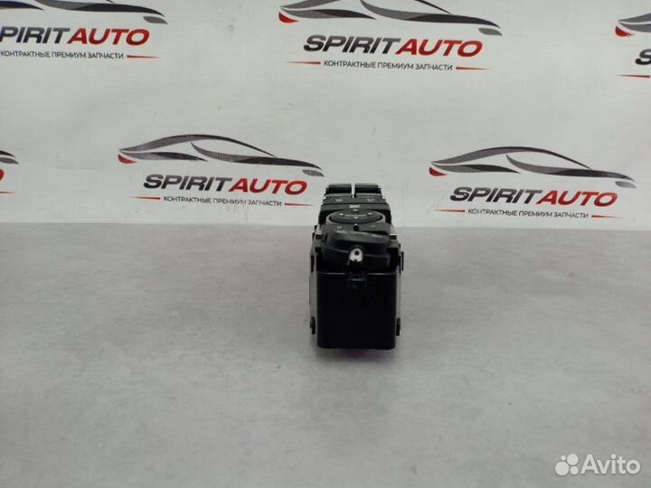 Блок кнопок Kia Carnival 3 2.2 D4HB 2014-2020