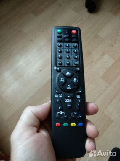 Универсальный пульт управления для телевизора