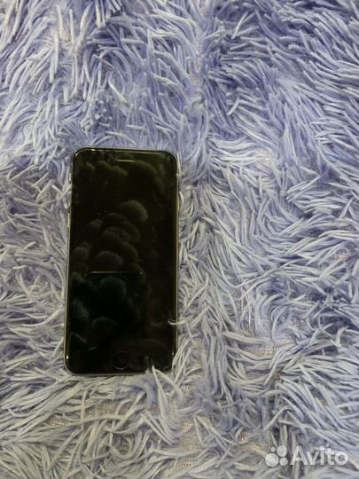 iPhone 6S, 32 ГБ