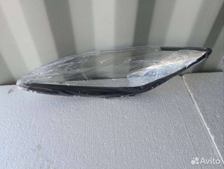 Стекло фары левое / правое Toyota camry xv30