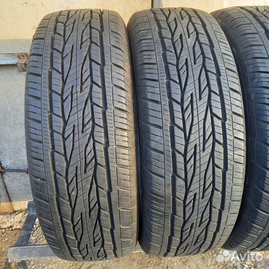 Continental ContiCrossContact LX2 215/65 R16