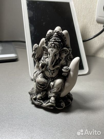 Арома лампа, статуэтка Будда