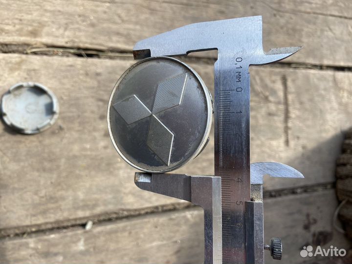 Колпачки на литые диски mitsubishi